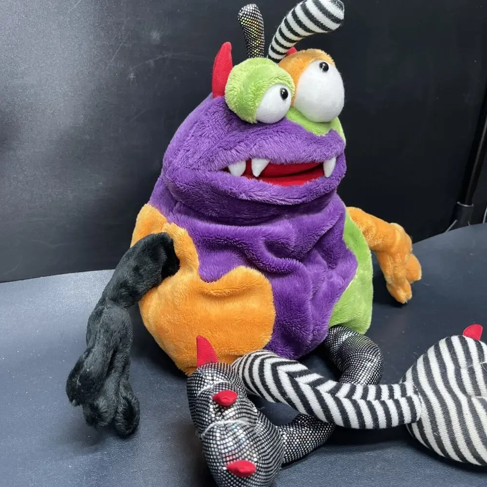 GANZ Plush Hand Monster Puppet HW10566